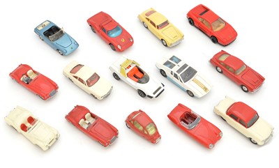 Lot 88 - 14 Corgi diecast cars to include a Lotus Mark...