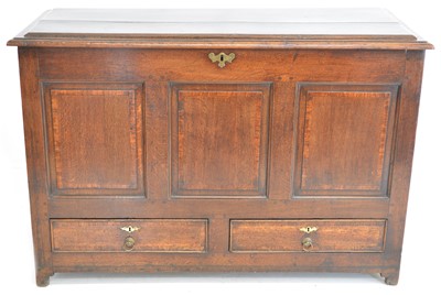 Lot 280 - Mid 18th century oak coffer