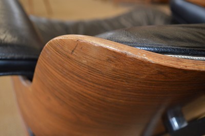 Lot 238 - Charles & Ray Eames Lounge Chair and Ottoman for Herman Miller