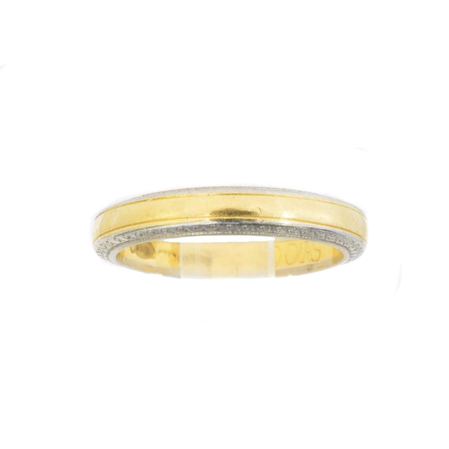 Lot 116 - An 18ct gold band ring by Boodles