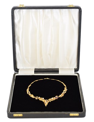 Lot 69 - A 1960s 18ct gold amethyst and cultured pearl necklace by Grossé