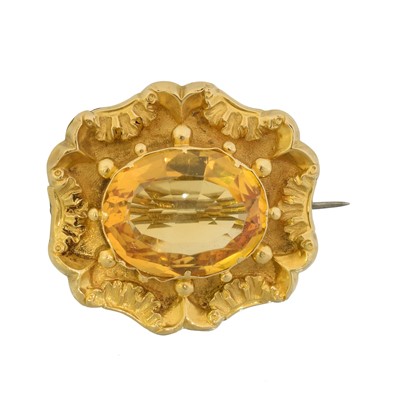 Lot 9 - A Victorian citrine brooch