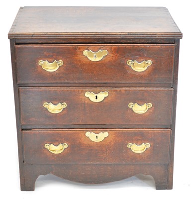 Lot 282 - 18th-century oak three drawer chest