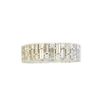 Lot 97 - A diamond eternity ring