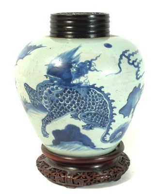 Lot 142 - Chinese ginger jar