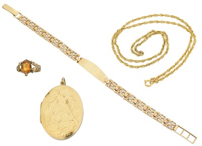 Lot 32 - A selection of jewellery