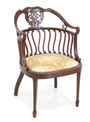 Lot 249 - Edwardian mahogany framed salon chair