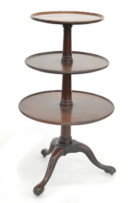 Lot 220 - George III mahogany three tier dumb waiter