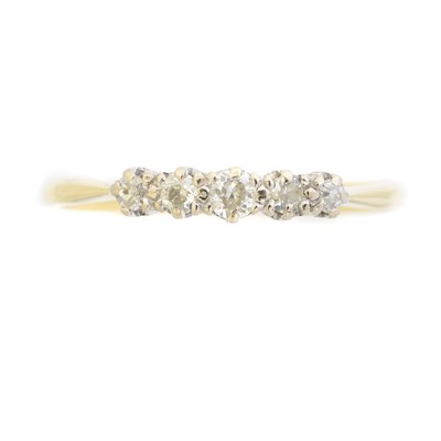 Lot 50 - A diamond five stone ring