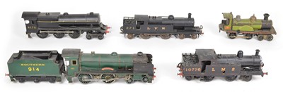 Lot 21 - Collection of five O Gauge locomotives