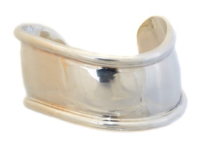 Lot 38 - An Elsa Peretti for Tiffany & Co. silver cuff bangle