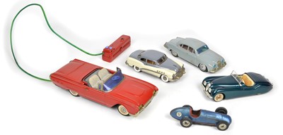 Lot 63 - A selection of tinplate cars
