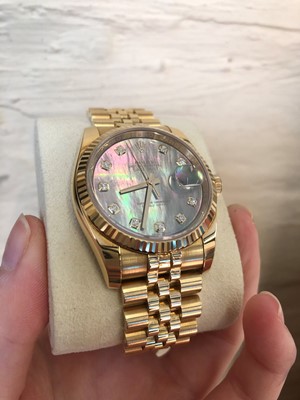 Lot 189 - An 18ct gold Rolex Oyster Perpetual Datejust wristwatch