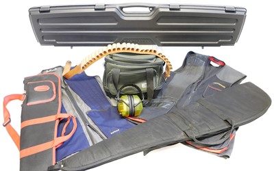 Lot 583 - Range accessories and gun cases