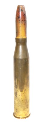 Lot 140 - Inert British 20pr tank round