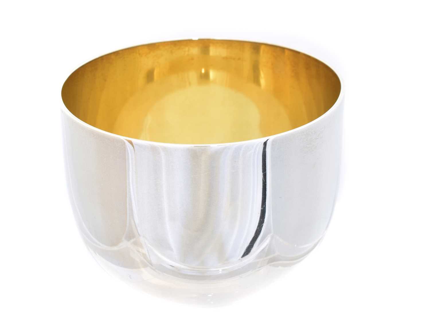 Lot 176 - An Elizabeth II silver beaker