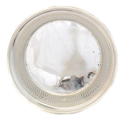 Lot 183 - An Edward VII silver dish