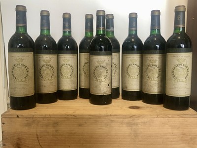 Lot 30 - 9 bottles Chateau Gruaud Larose Grand Cru Classe St Julien 1985 (3 b/n,  5 vts, 1 t/s)