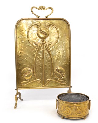 Lot 146 - Brass Planter and Firescreen