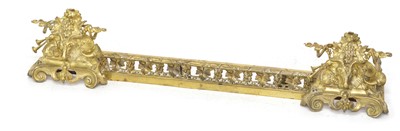 Lot 299 - Early 20th century cast brass fire kerb