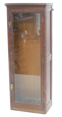 Lot 588 - Victorian oak gun cabinet