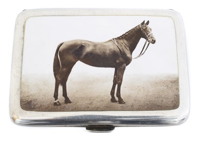 Lot 143 - A George V silver enamel cigarette case