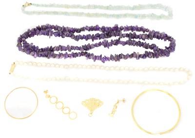 Lot 85 - A selection of jewellery