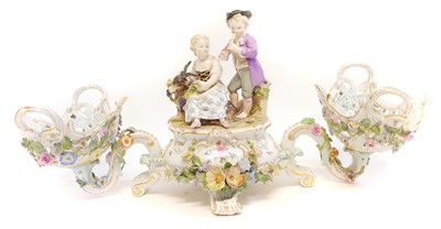 Lot 230 - Meissen table centre piece