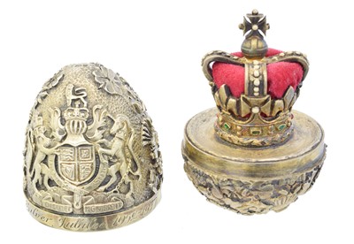 Lot 144 - A silver gilt and enamel 'Silver Jubilee' surprise egg by Stuart Devlin