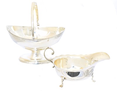 Lot 126 - An Edward VII silver sugar basket