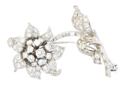 Lot 21 - A diamond floral brooch