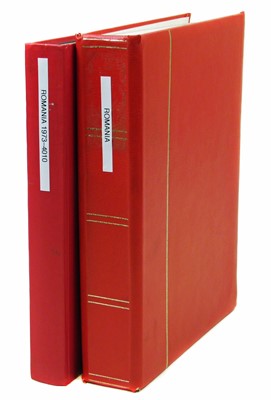 Lot 103 - Romania collection in 2 stockbooks
