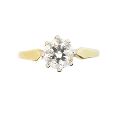 Lot 40 - A diamond single stone ring