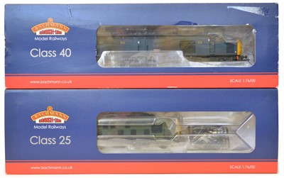 Lot 194 - Bachmann OO gauge, 1:76/00 scale, 32-482...