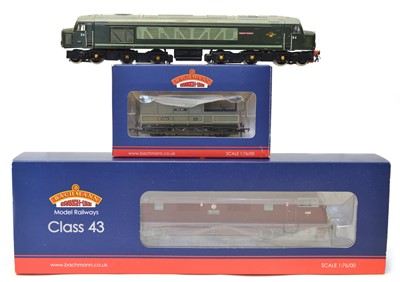 Lot 196 - Bachmann OO gauge, 1:76/00 scale, 32-065...