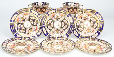 Lot 121 - 8 items of Royal Crown Derby