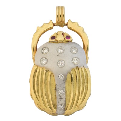 Lot 41 - A ruby and diamond scarab pendant