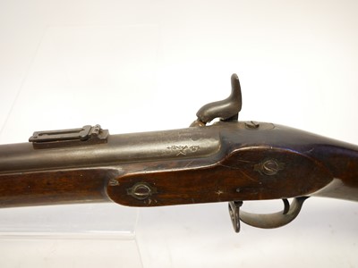 Lot 32 - Pattern 1842 percussion rifle musket and bayonet