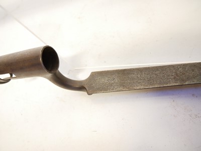 Lot 32 - Pattern 1842 percussion rifle musket and bayonet