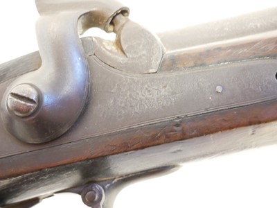 Lot 32 - Pattern 1842 percussion rifle musket and bayonet