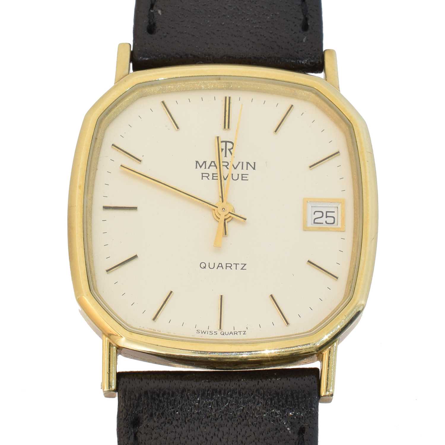 Lot 178 - A 9ct gold Marvin Revue quartz wristwatch