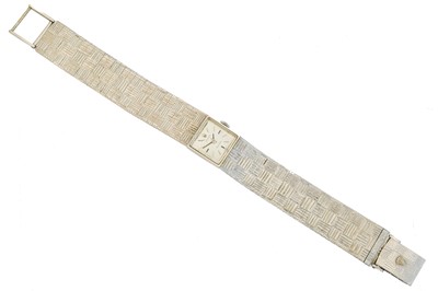 Lot 194 - A 9ct gold Rolex Precision wristwatch
