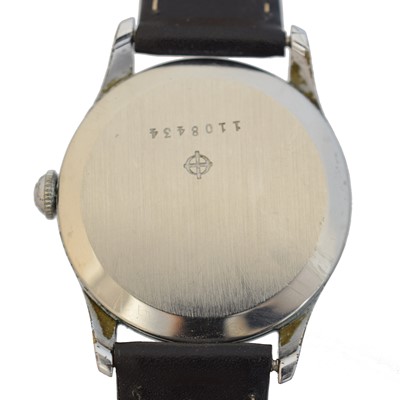 Lot 164 - A stainless steel Zodiac wristwatch