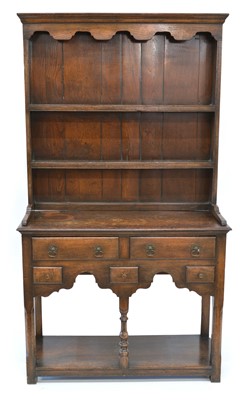 Lot 330 - Oak miniature dresser