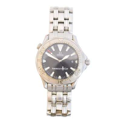 Lot 131 - A stainless steel and gold Omega Seamaster Limited Edition ‘America’s Cup’ watch