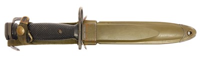 Lot 346 - USA M7 bayonet and scabbard