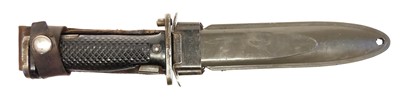 Lot 347 - Japanese / USA M5 bayonet and scabbard