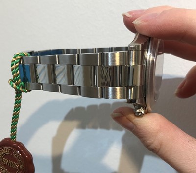 Lot 141 - A stainless steel Rolex Oyster Perpetual Cosmograph Daytona wristwatch