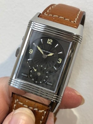 Lot 118 - A Jaeger-LeCoultre Reverso Duoface Wristwatch