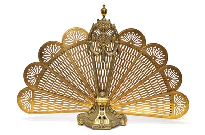 Lot 321 - Early 20th-century brass fire screen